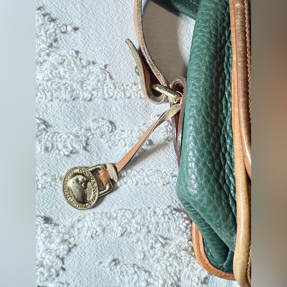 Dooney & Bourke Green and Tan Crossbody Bag - Picture 10 of 15
